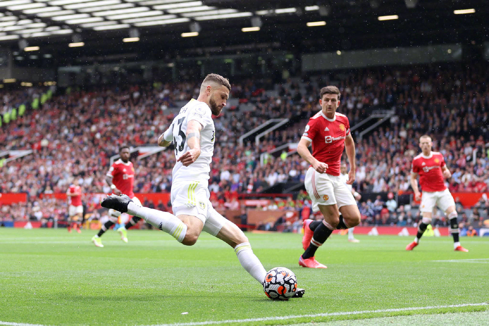 落后利物浦11分！摩根晒亨利等人照@阿尔特塔：请买个世界级前锋.